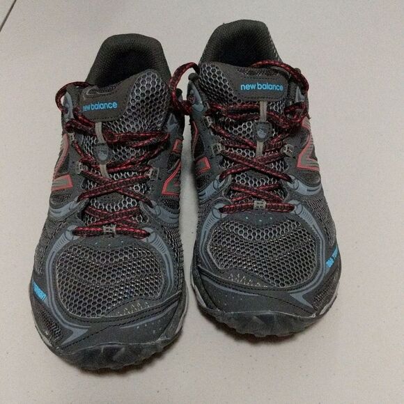 New Balance Pointure Hommes All Terrain hiking running shoe sneaker men's size 9 - Picture 11 of 12